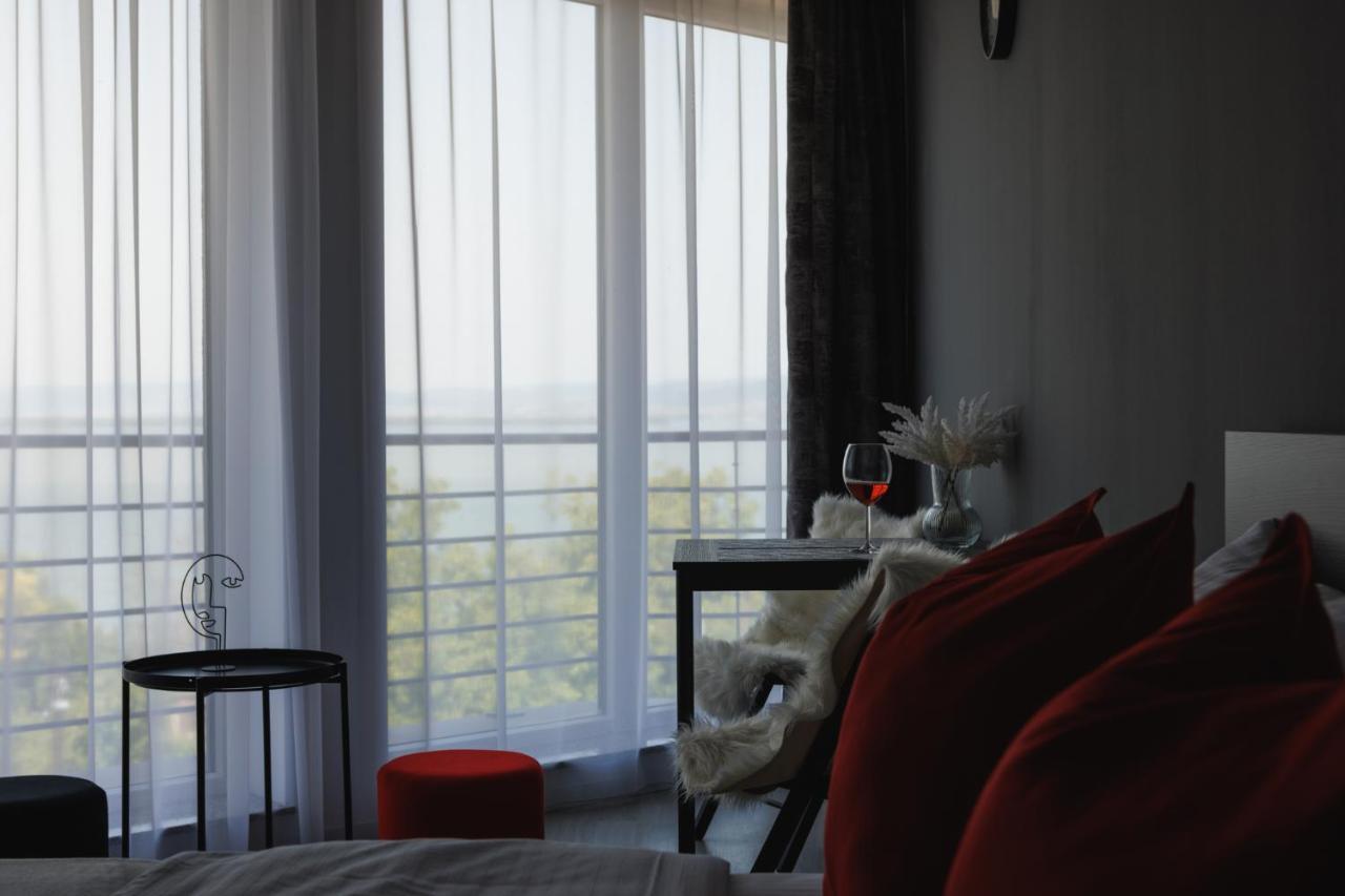 Horizont Dedine Aparthotel Golubac Bagian luar foto